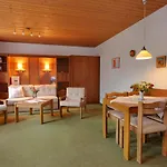 Frauendorf Апартаменты